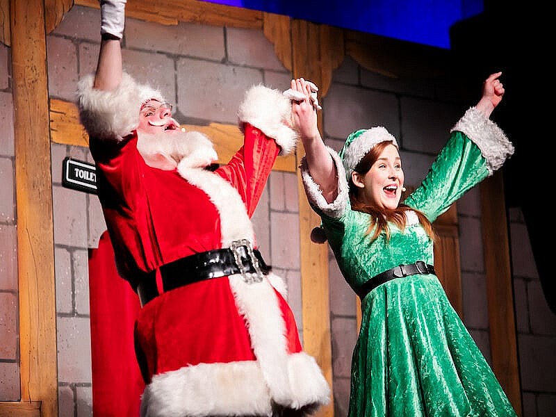 Father Christmas Needs a Wee!